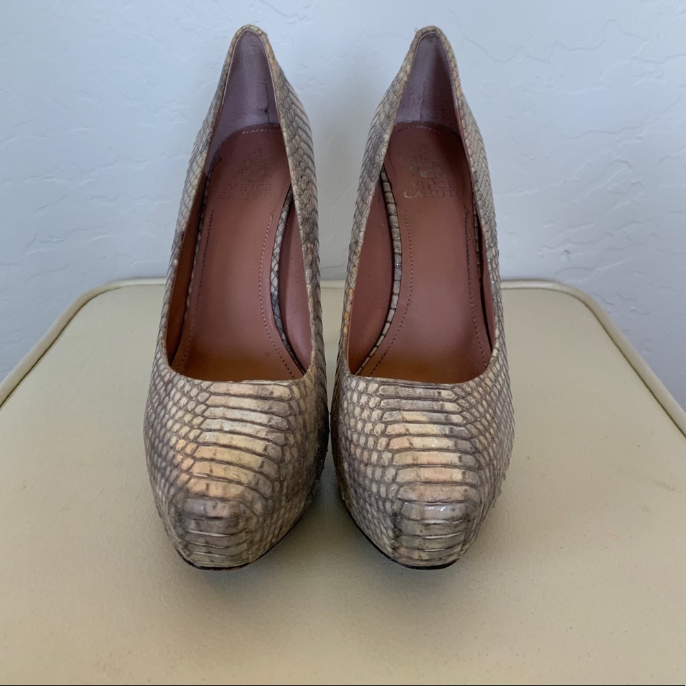 Vine Camuto Snake Skin Pump